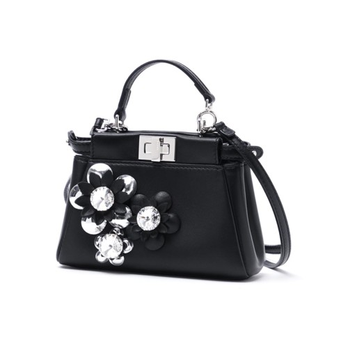 フェンディ/FENDI ポシェット ショルダーバッグ MICRO PEEKABOO